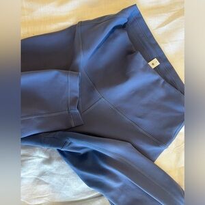 Lululemon Wunder Train 25” Leggings
